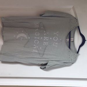 Magnolia Pearl t shirt